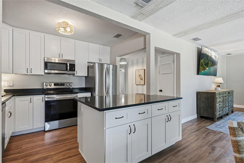 3305 Ballast Point Blvd, Tampa, FL 33611
