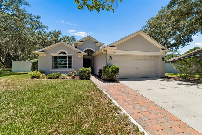 11129 Bridgecreek Dr, Riverview, FL 33569