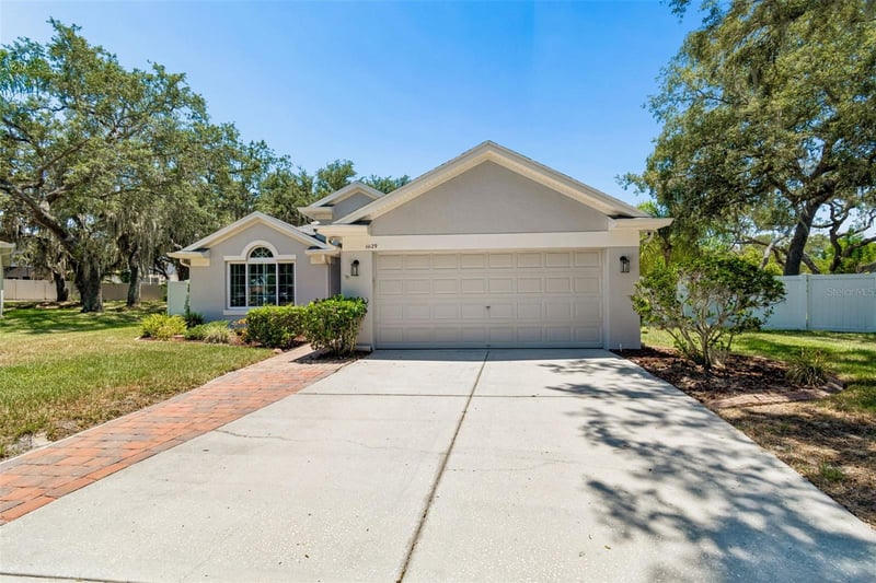 11129 Bridgecreek Dr, Riverview, FL 33569