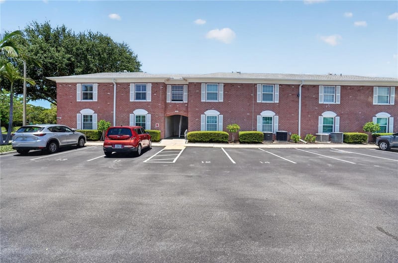 3595 40th Ave #2, St Petersburg, FL 33711