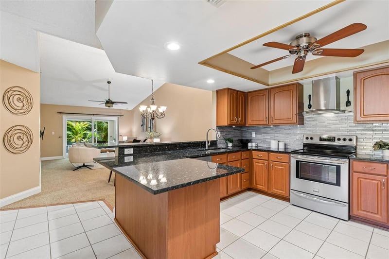 2861 Whitehall Dr, Palm Harbor, FL 34684