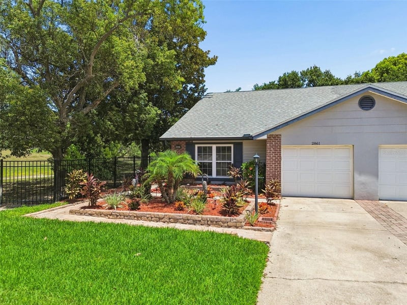2861 Whitehall Dr, Palm Harbor, FL 34684