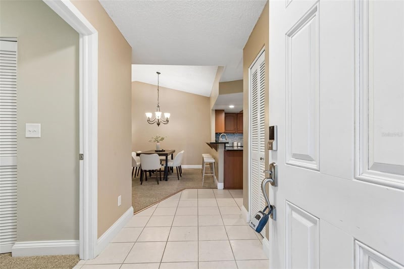 2861 Whitehall Dr, Palm Harbor, FL 34684