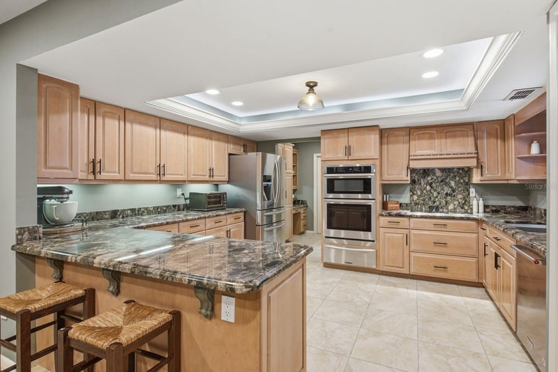 2631 Royal Liverpool Dr, Tarpon Springs, FL 34688