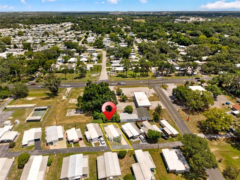 37433 Ray Dr, Zephyrhills, FL 33541