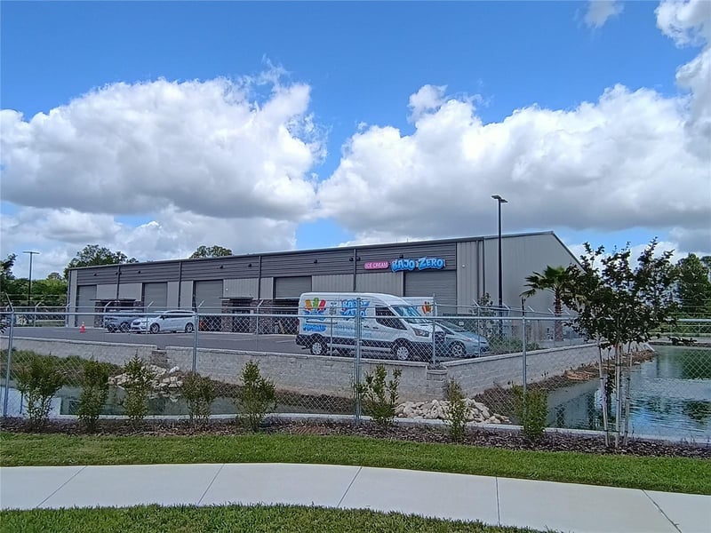 1800 Corporate Center Ln, Plant City, FL 33563