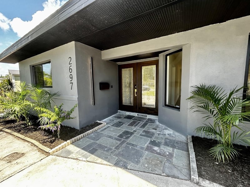 2697 66th Ter, St Petersburg, FL 33712