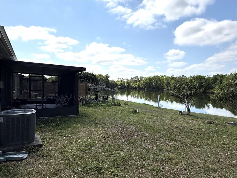 14022 Citrus Pointe Dr, Tampa, FL 33625