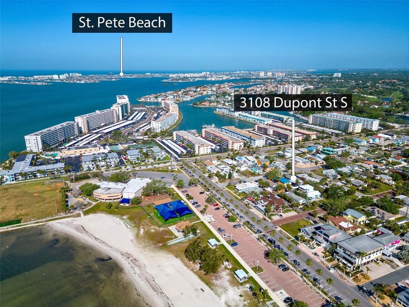 3108 Dupont St, Gulfport, FL 33707