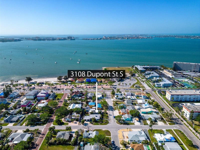 3108 Dupont St, Gulfport, FL 33707