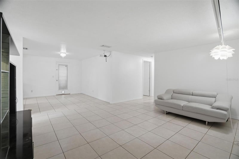 8855 53rd Way, Pinellas Park, FL 33782