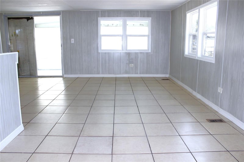 1845 Dixie Ln, Holiday, FL 34690