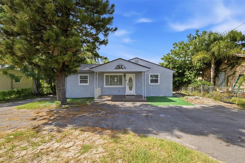 2706 Annie St, Tampa, FL 33612