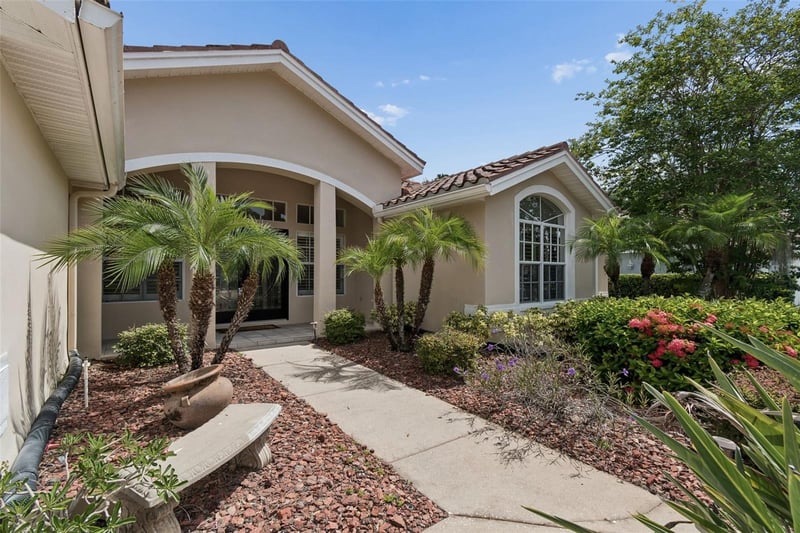 1230 Berkshire Ln, Tarpon Springs, FL 34688