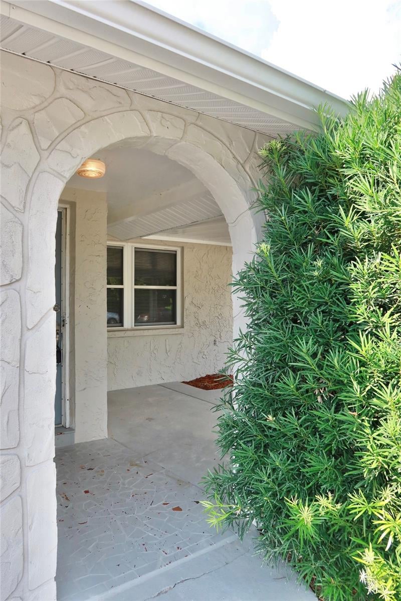 6533 Ridge Crest Dr, Port Richey, FL 34668