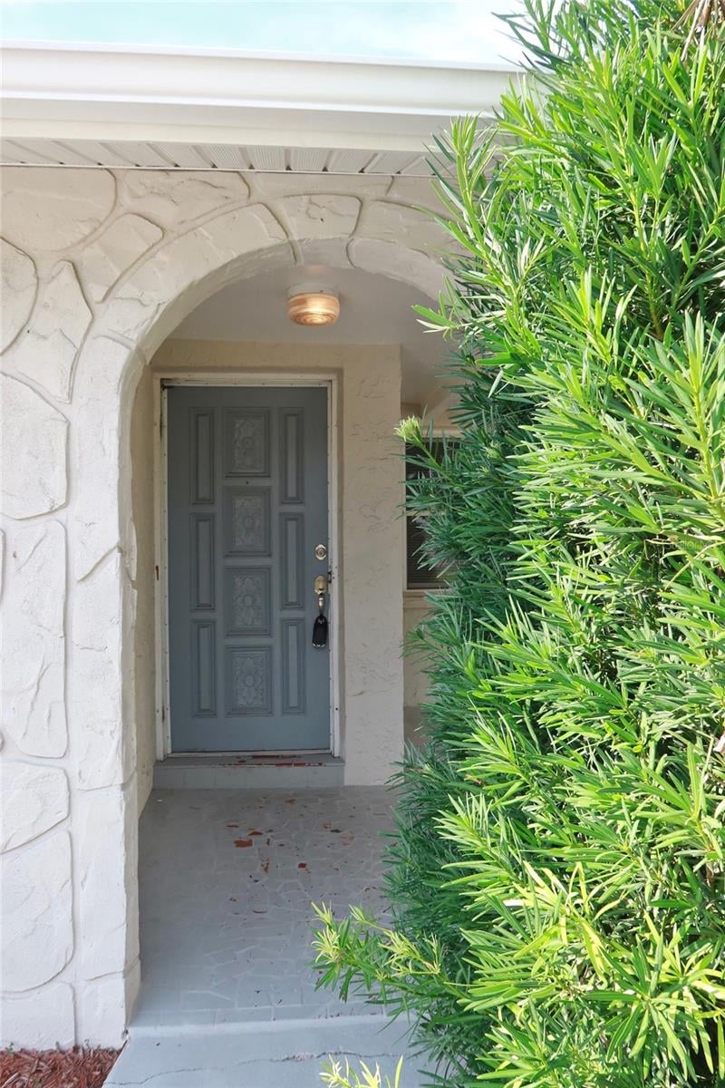 6533 Ridge Crest Dr, Port Richey, FL 34668