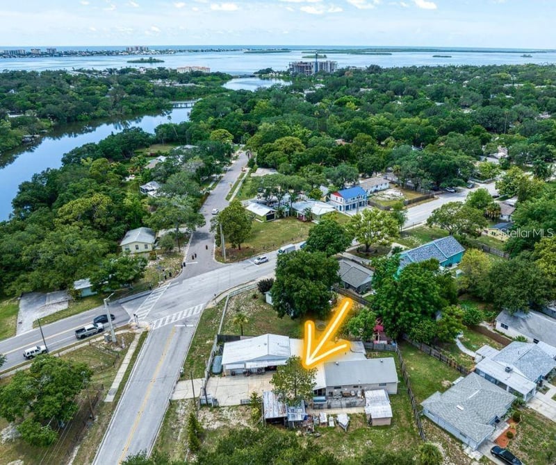 1769 Overbrook Ave, Clearwater, FL 33755