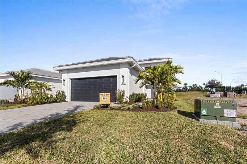 18366 Rockport Pl, Lakewood Ranch, FL 34211
