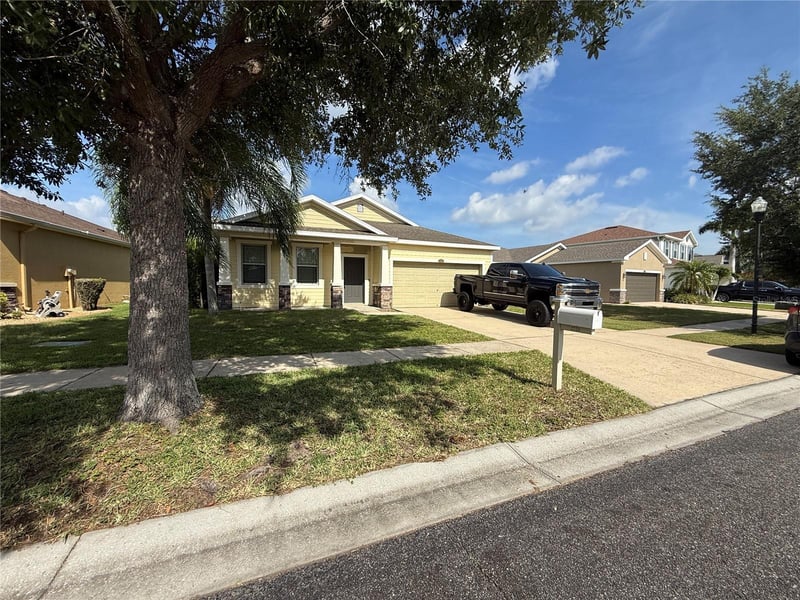 1751 Bonita Bluff Ct, Ruskin, FL 33570