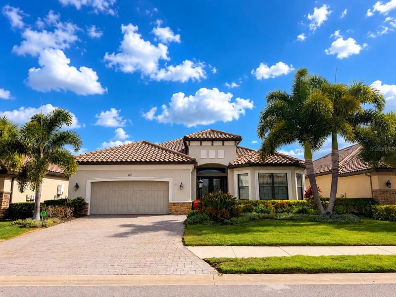 4619 Benito Ct, Bradenton, FL 34211