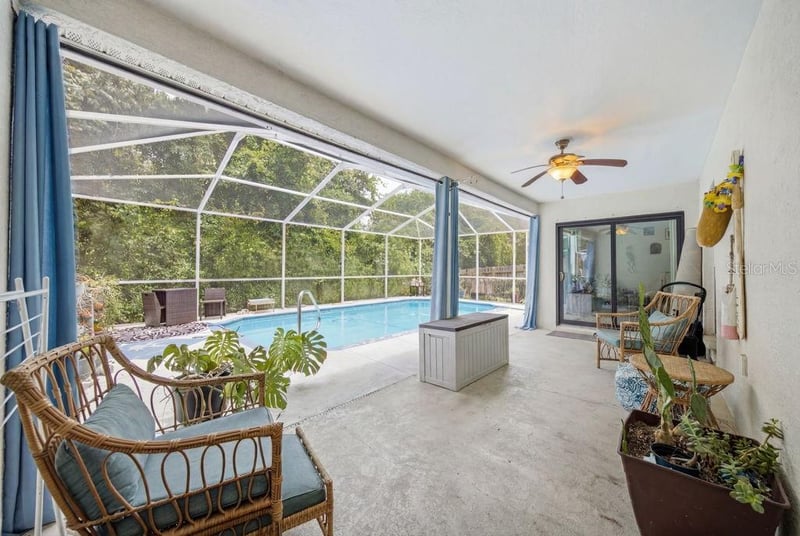 10249 Rainbow Oaks Dr, Hudson, FL 34667