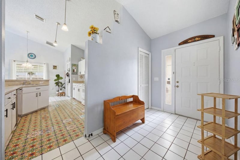 10249 Rainbow Oaks Dr, Hudson, FL 34667