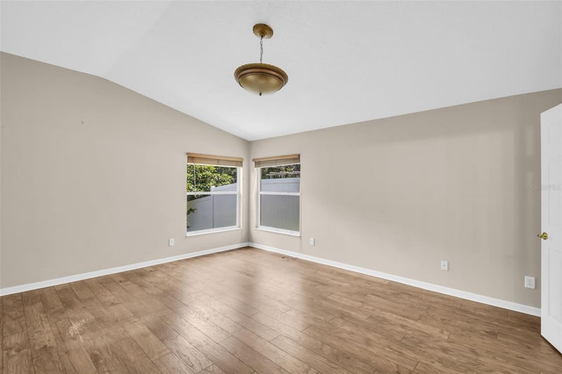 12415 Rustic View Ct, Tampa, FL 33635