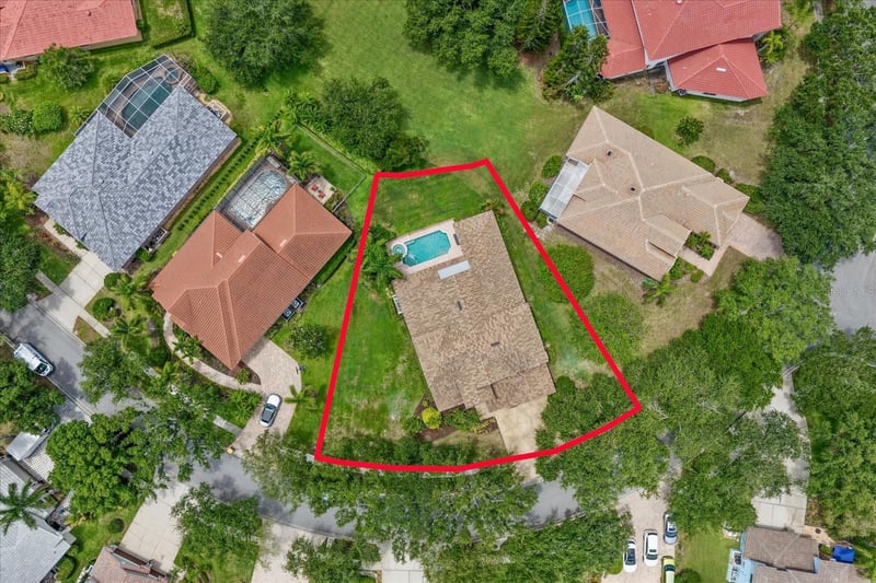 7699 Aralia Way, Seminole, FL 33777