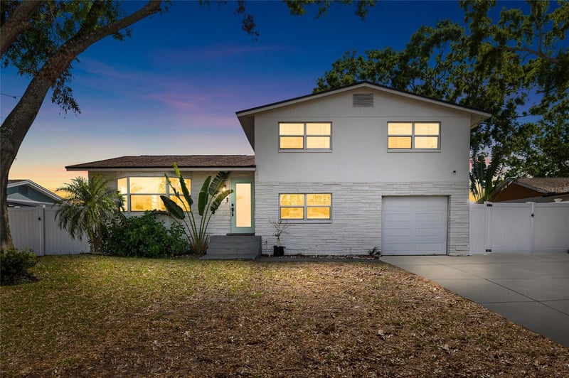 10716 Donbrese Ave, Tampa, FL 33615
