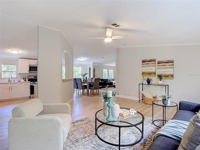 6106 Nundy Ave, Gibsonton, FL 33534