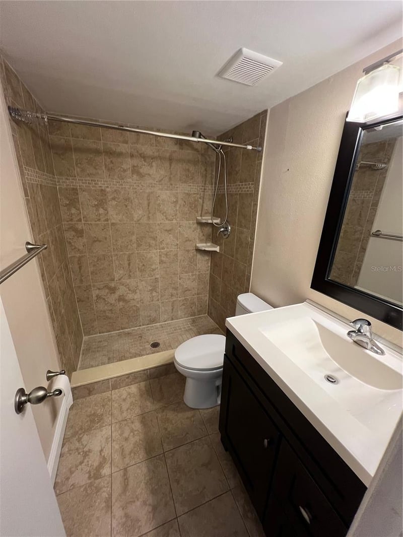 1014 Stonefence Way, Tarpon Springs, FL 34689