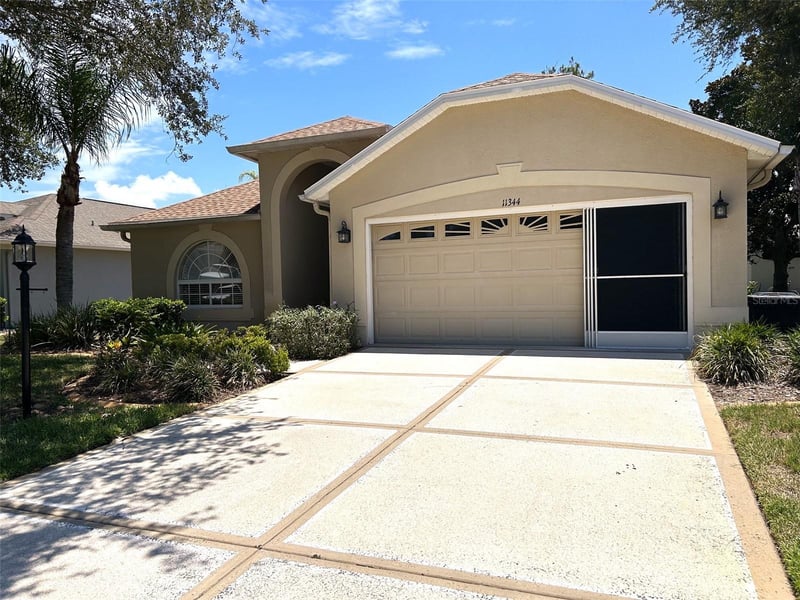11344 Heritage Point Dr, Hudson, FL 34667
