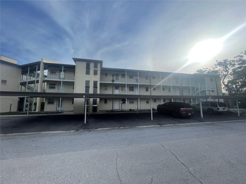 5245 Amulet Dr #208, New Port Richey, FL 34652
