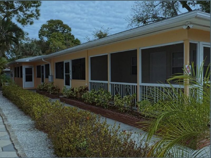 247 6th Ave, St Petersburg, FL 33701