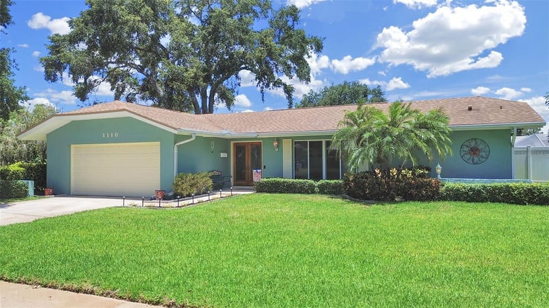 1110 Mclean St, Dunedin, FL 34698