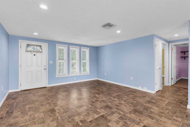 9031 Crabtree Ln, Port Richey, FL 34668