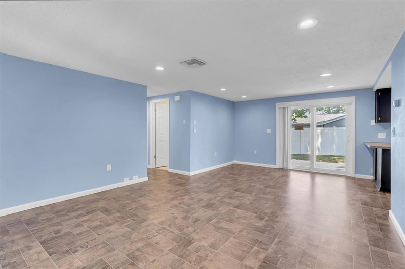 9031 Crabtree Ln, Port Richey, FL 34668