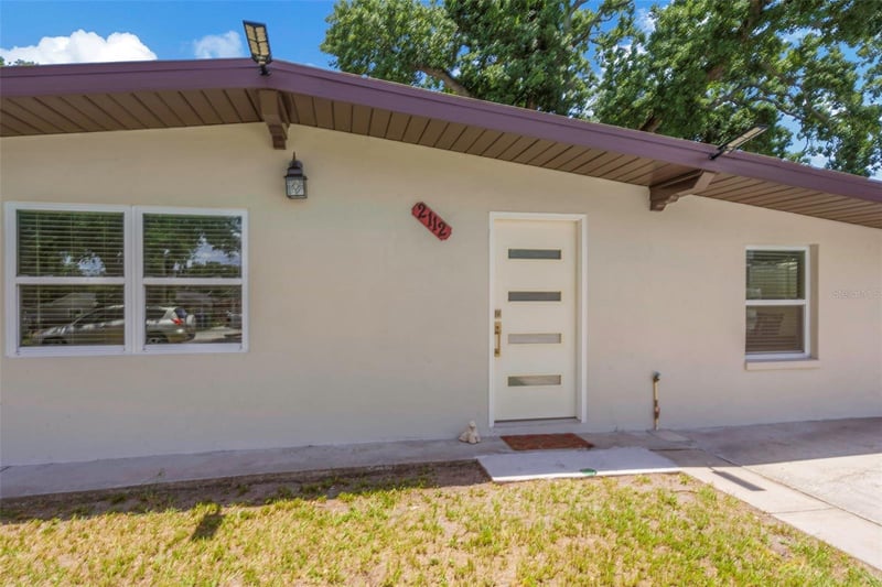 2112 Idlewild Ave, Tampa, FL 33603