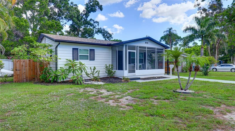 8110 Diagonal Rd, St Petersburg, FL 33702