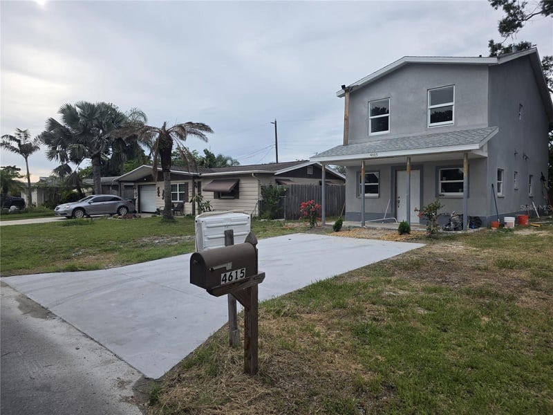 4615 Aegean Ave, Holiday, FL 34690