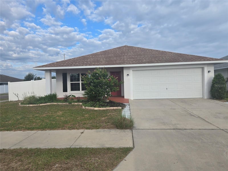 1421 9th St, Ruskin, FL 33570