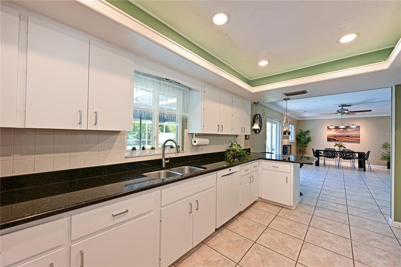 5111 23rd Ave, Bradenton, FL 34209