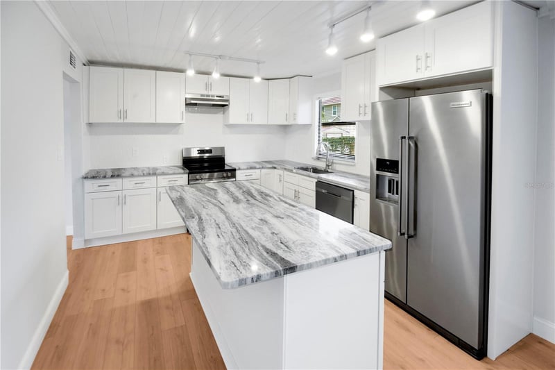 6425 Richard Ave, Tampa, FL 33616