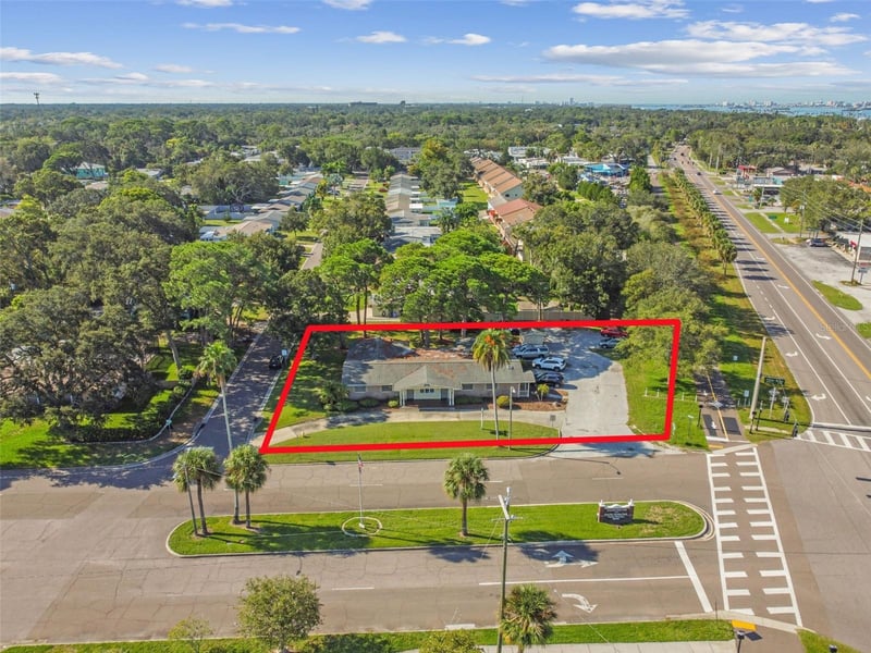 605 Palm Blvd, Dunedin, FL 34698