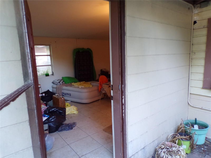 1938 Virginia Ave, Tarpon Springs, FL 34689