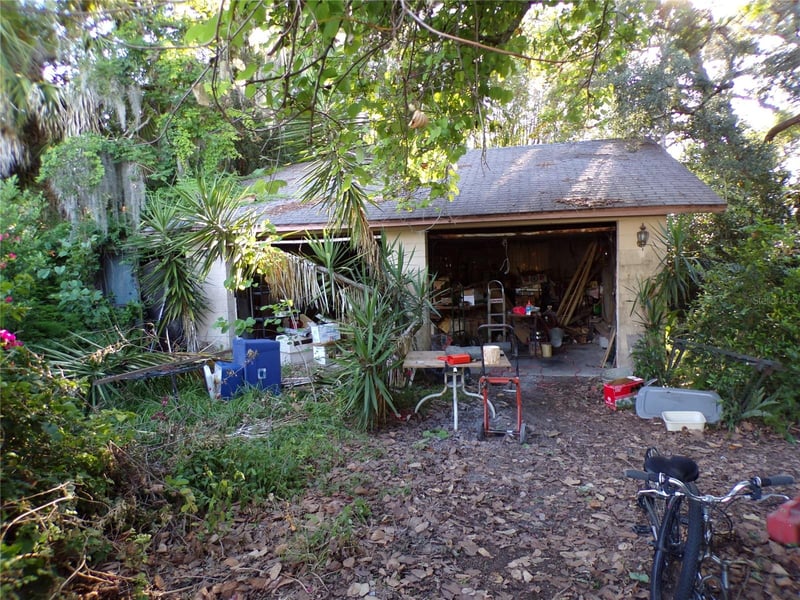 1938 Virginia Ave, Tarpon Springs, FL 34689
