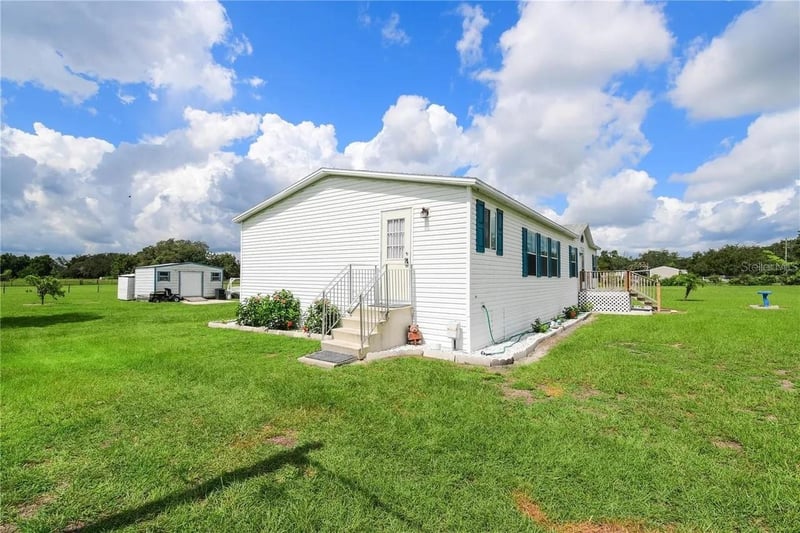 36630 Chancey Rd, Zephyrhills, FL 33541