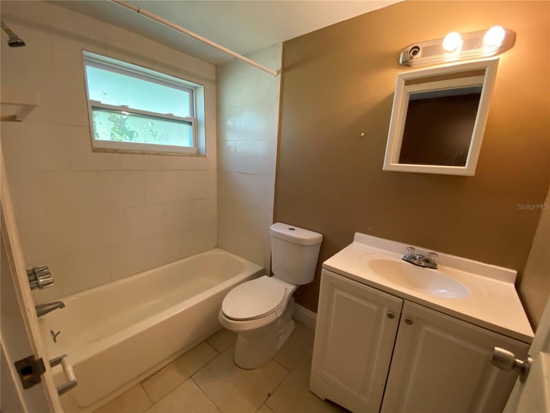 1609 143rd Ave #105-108, Tampa, FL 33613