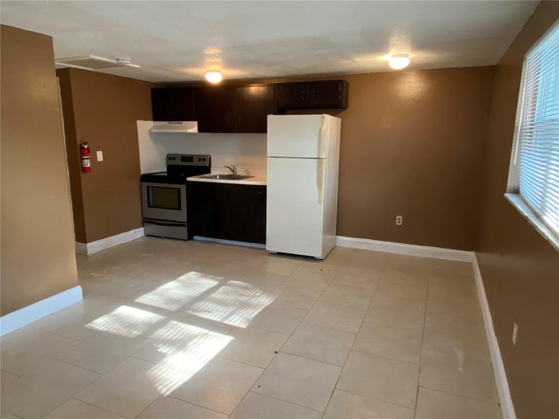 1609 143rd Ave #105-108, Tampa, FL 33613
