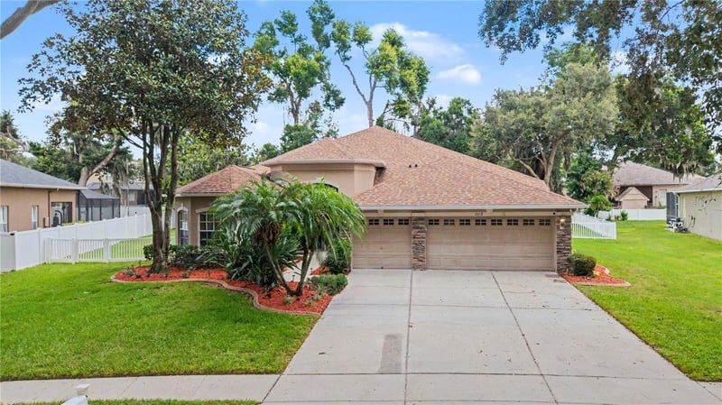 2418 Blue Stone Ct, Valrico, FL 33594